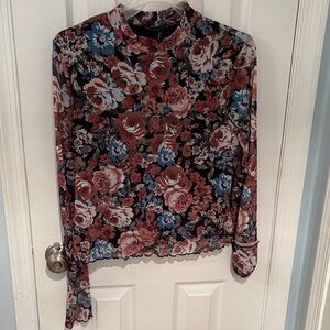 Chic Mesh Floral Long Sleeve Blouse